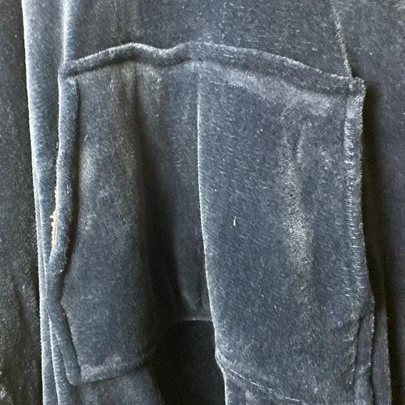 HUGGLE HOODIE NAVY PLUSH VELOUR SHERPA LINING HOODED SLIPOVER FRONT POUCH POCKET - Picture 3 of 13